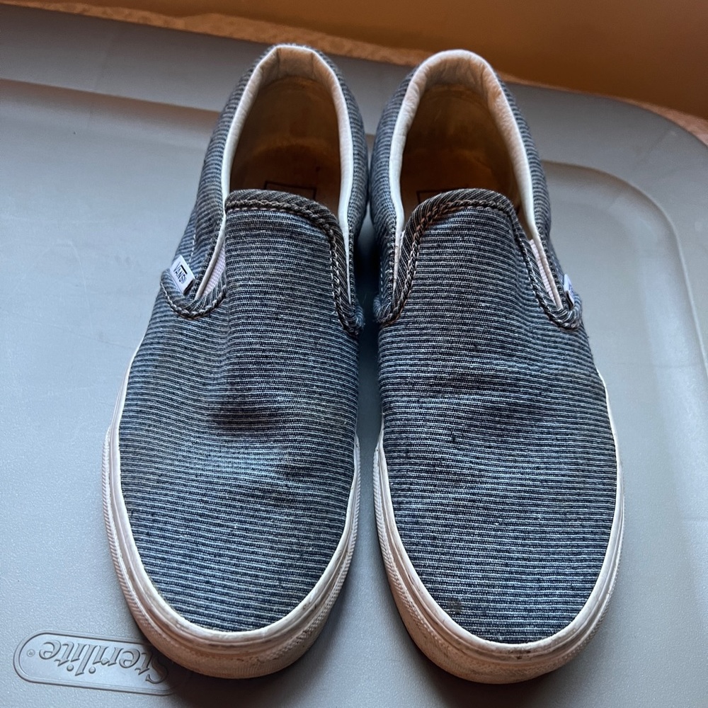 Slip-on vans